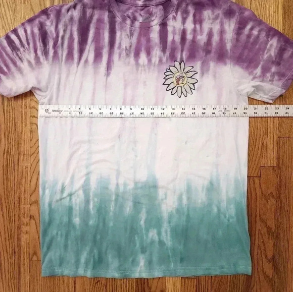 Bucees Logo T-shirt Tie-Dye Top Go Little Rockstar VW Bus Sz Large Purple Green - Picture 5 of 6